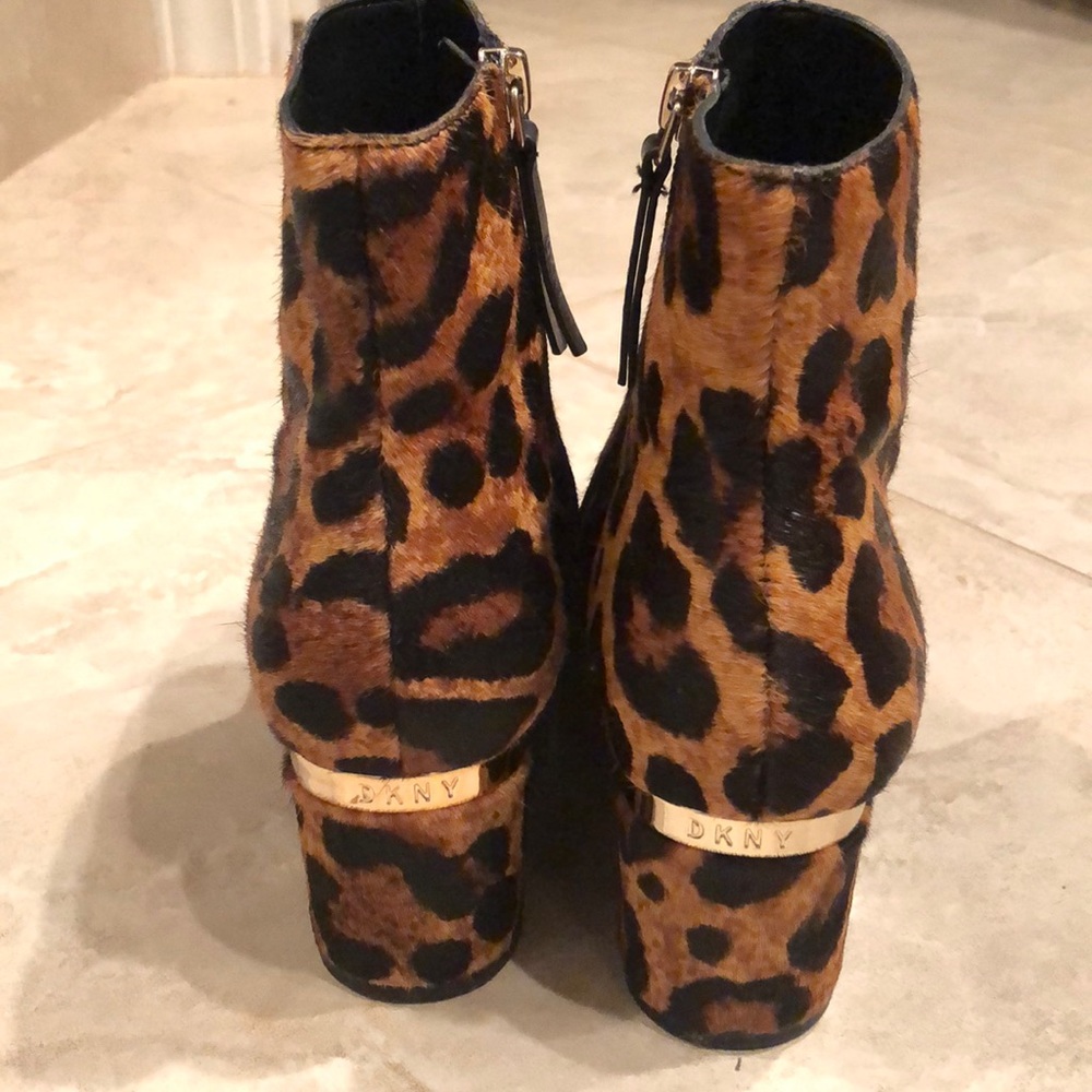 DKNY LEOPARD CALF HAIR BOOTIES